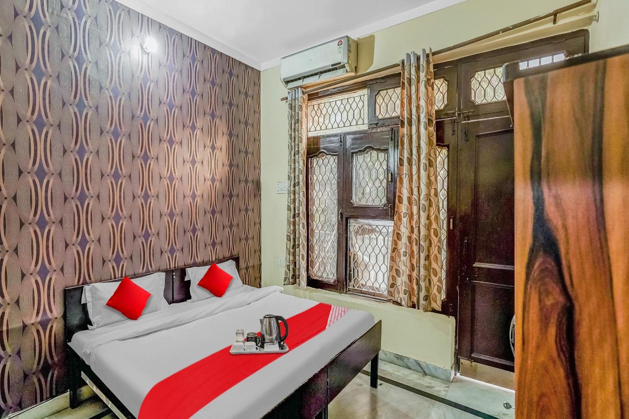Hotel Oyo Flagship 70209 Alpha One Greater Noida Zewnętrze zdjęcie