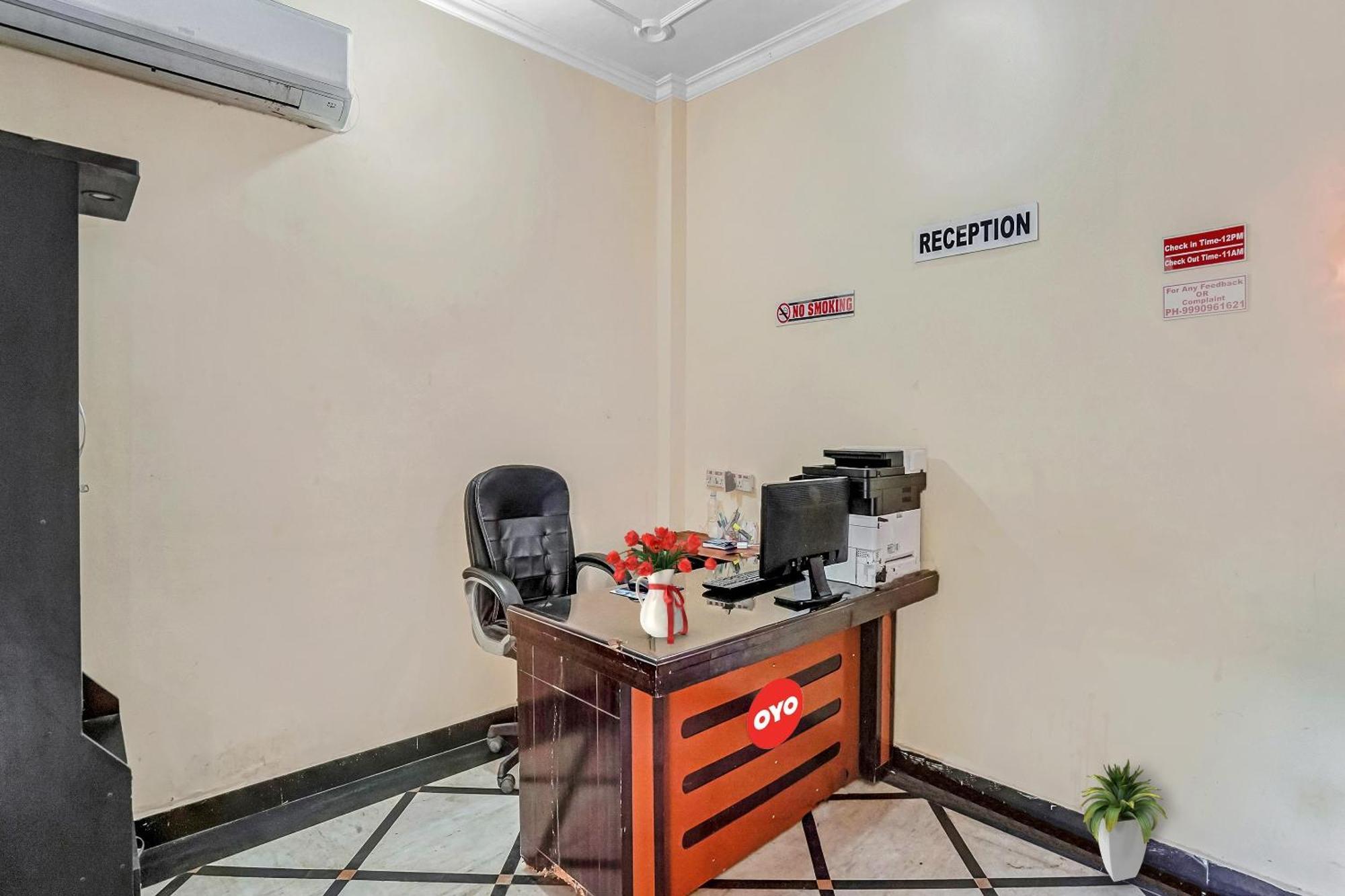 Hotel Oyo Flagship 70209 Alpha One Greater Noida Zewnętrze zdjęcie