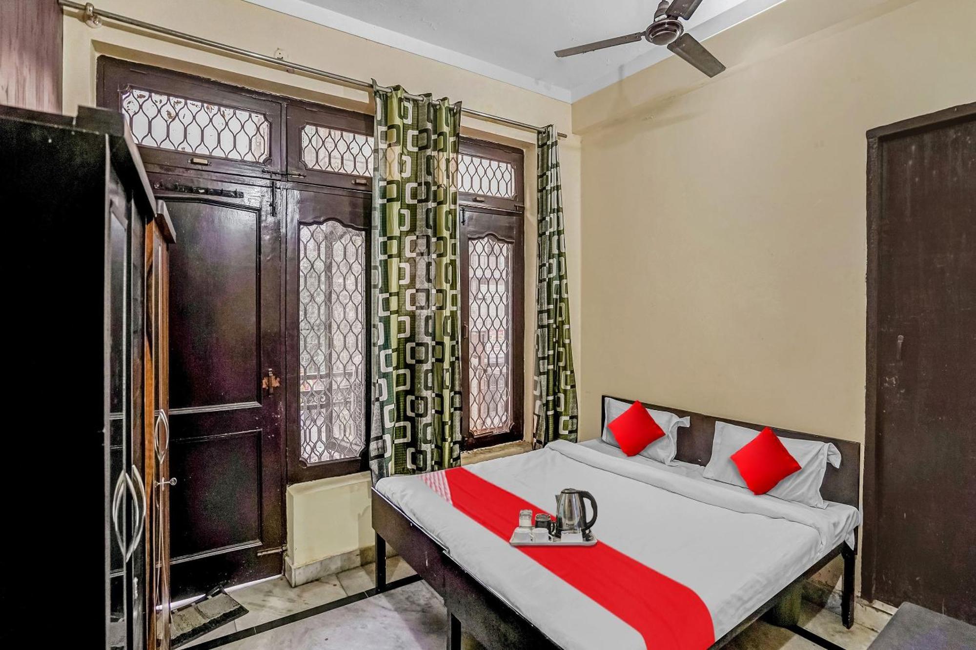 Hotel Oyo Flagship 70209 Alpha One Greater Noida Zewnętrze zdjęcie